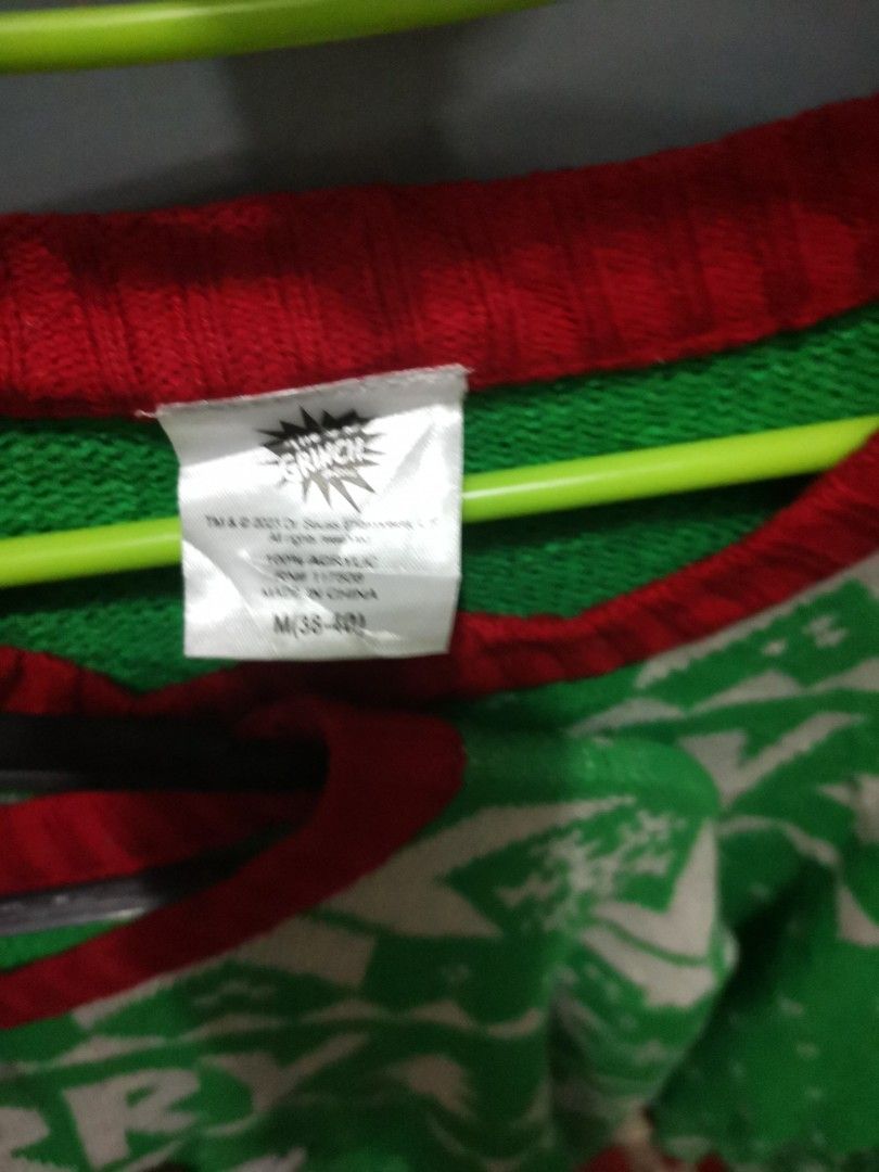 Ugly christmas knitted sweater (M) (Category: Coats, Jackets and Outerwear) located in Manila. Submitted by mharl16apron (Listing ID 1462439288, Image 3). Description: Meduim 2pcs avail Need wash All items are from bale please manage.