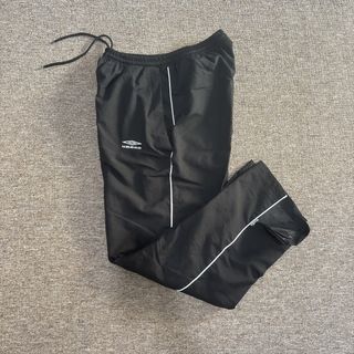 (Kategori: ) berada di . Dikirim oleh thisisneverthrift (ID iklan 1462299447, Gambar 1). Deskripsi: .