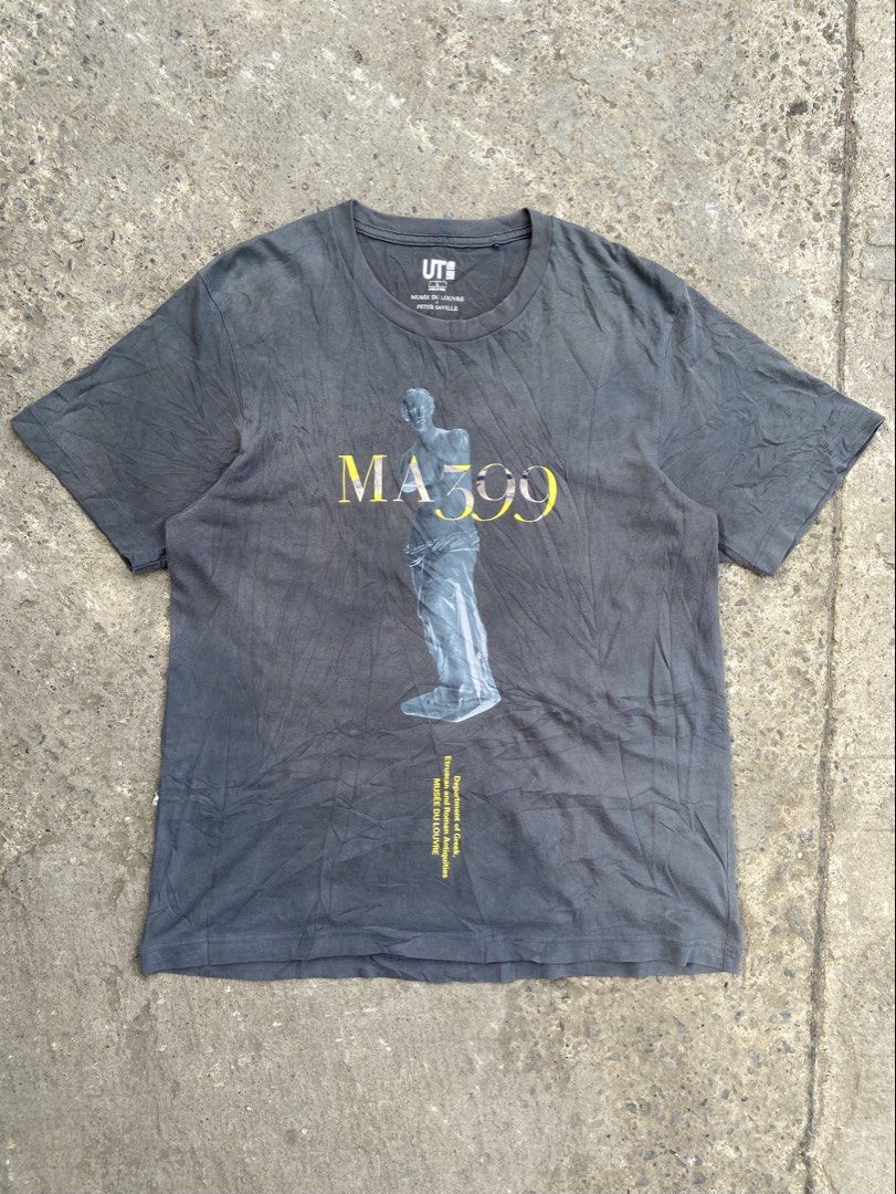 UNIQLO LOUVRE MUSEUM TEE (Category: Tshirts & Polo Shirts ) located in Davao. Submitted by re.worn082 (Listing ID 1462343817, Image 1). Description: •LARGE W20 L26 •GREY COLORWAY •EXCELLENT CONDITION 🏷️380 ADD SHIP 📩DM.