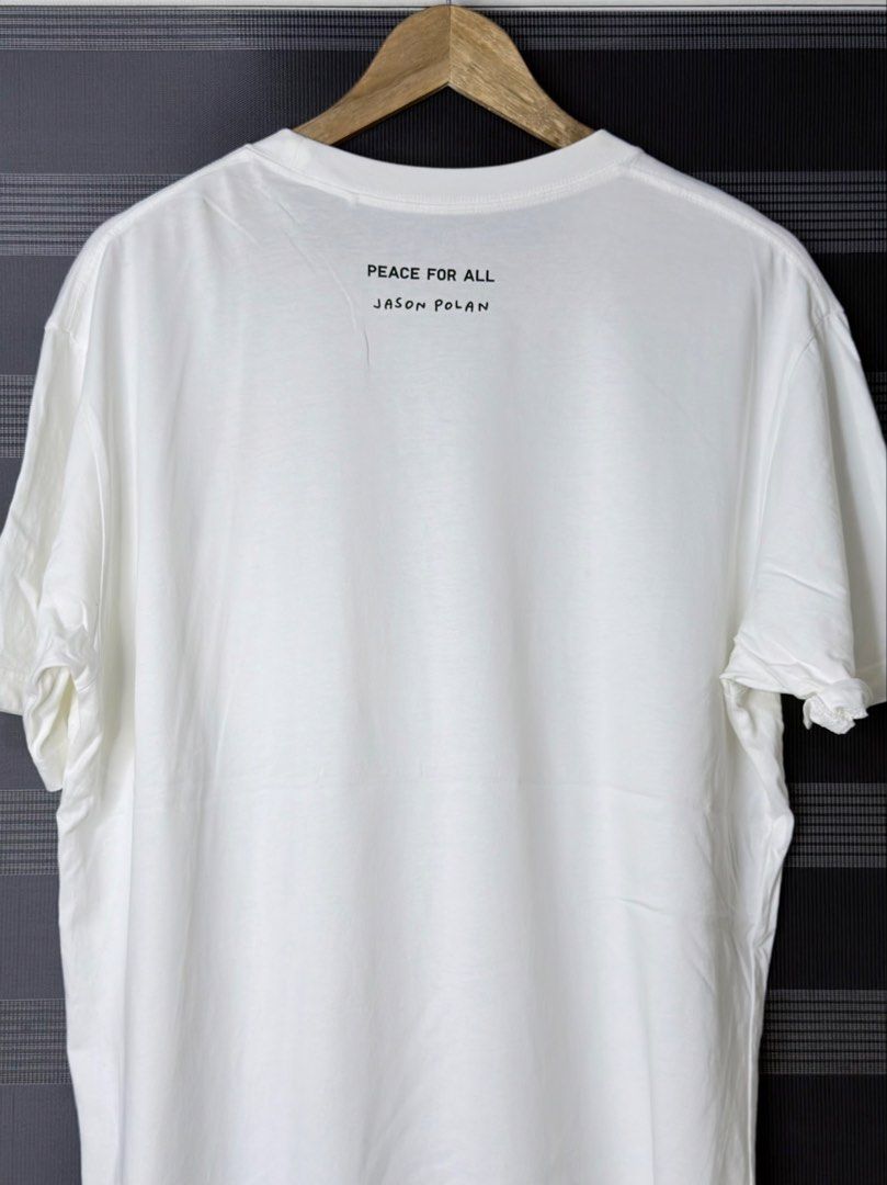 UNIQLO SHIRT (B25) (Category: Tshirts & Polo Shirts ) located in Bulacan. Submitted by nicolaiscloset (Listing ID 1462426760, Image 3). Description: .