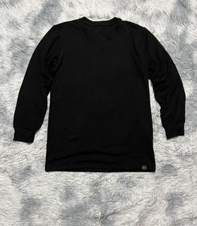 (Category: ) located in . Submitted by winterclothes.ph (Listing ID 1462402986, Image 1). Description: .