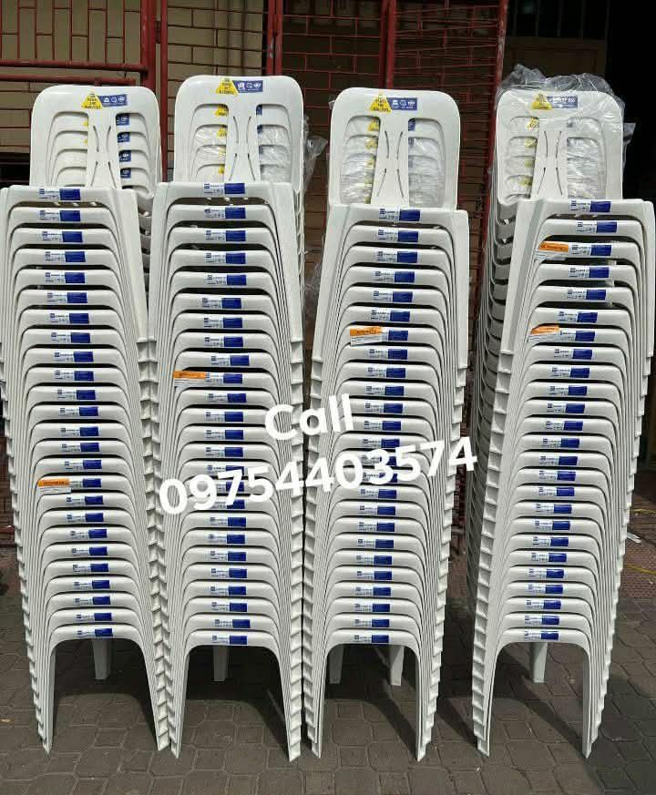 Uratex chairs (Category: Chairs) located in Manila. Submitted by joydolor (Listing ID 1462294207, Image 1). Description: uratex chairs.