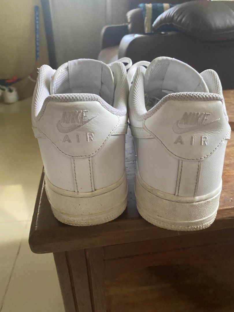 USED AIRFORCE 1 (Category: Casual Shoes) located in Manila. Submitted by malicsijo20270 (Listing ID 1462298985, Image 2). Description: USED AF1 AUTHENTIC FROM USA PA YAN WITH PROOF SIZE 9.5.