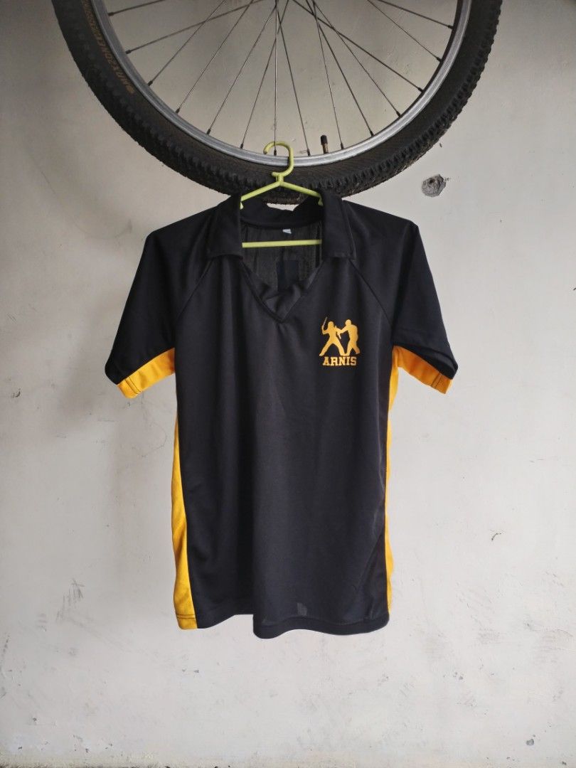 UST PATHFIT Arnis Uniform (Category: Activewear) located in Cavite. Submitted by benta.ni.jm (Listing ID 1462295378, Image 1). Description: Bnew condi No issue 📩📩📩.