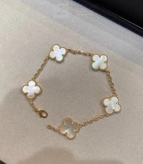 (Category: ) located in . Submitted by mia12138 (Listing ID 1462296021, Image 1). Description: .
