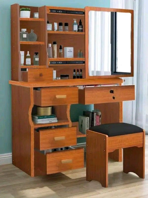 vanity dresser (Category: Makeup) located in Manila. Submitted by asstditems (Listing ID 1462307621, Image 1). Description: .