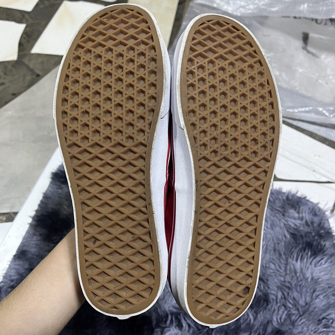 Vans Sneakers 39 (Category: Sneakers) located in Cagayan de Oro. Submitted by leehanfinds (Listing ID 1462322162, Image 2). Description: .