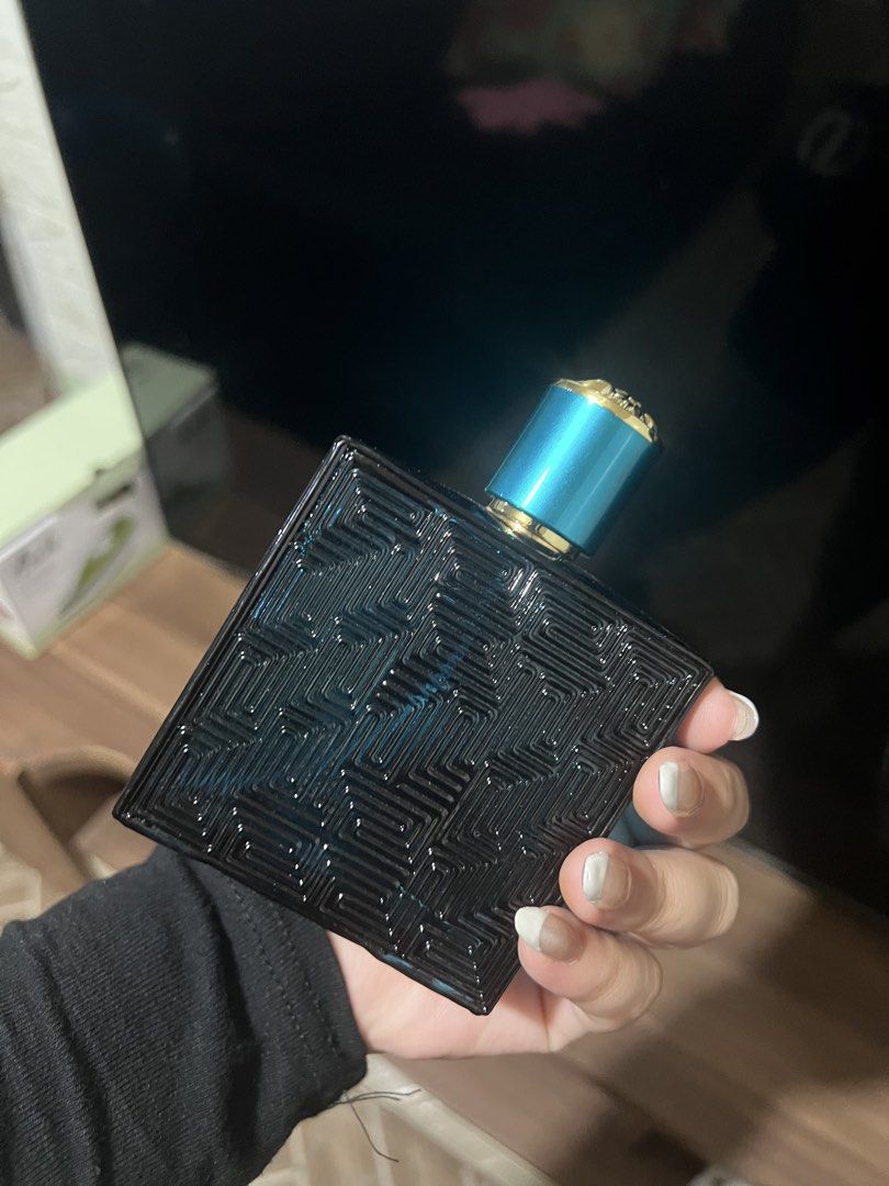 Versace Eros Eau de Toilette (Category: Fragrance & Deodorants) located in Manila. Submitted by bernalizahhhh (Listing ID 1462286108, Image 2). Description: - Iconic Versace Eros EDT bottle - Amazing scent, perfect for everyday or special occasions - A timeless and popular fragrance choice.