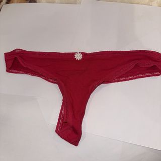 (Category: ) located in . Submitted by ludanielle2 (Listing ID 1462348923, Image 1). Description: .