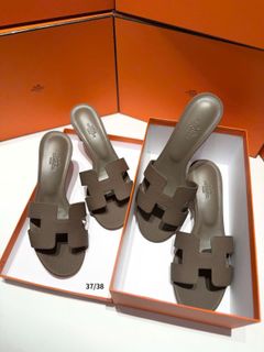 (Category: ) located in . Submitted by thewomanbehindthebrand (Listing ID 1462335898, Image 1). Description: .
