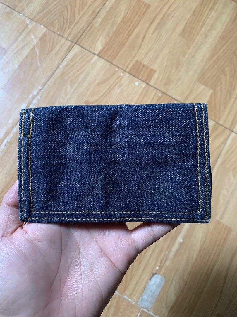 Vintage 1970s/80s denim wallet (Category: Wallets & Card Holders) located in Cagayan de Oro. Submitted by premium_thrifts (Listing ID 1462280659, Image 2). Description: Good condition. Denim blue colorway Issue: has some fades and faint stains Add shipping fee (via JRS or J&T).