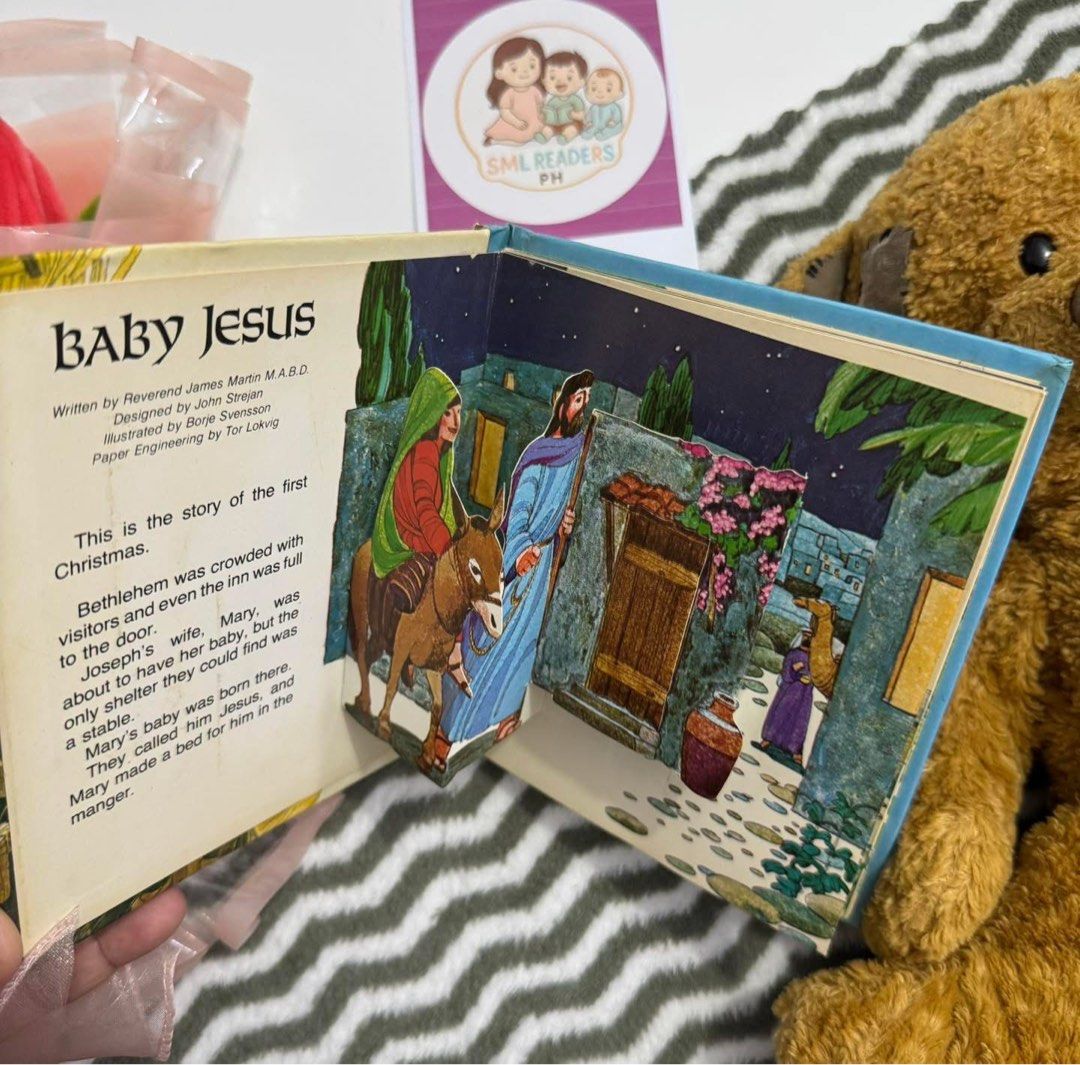 Vintage Bible Stories Pop Up (Category: Religion Books) located in Taguig. Submitted by smlreadersph (Listing ID 1462365785, Image 3). Description: 💗 𝐕𝐢𝐧𝐭𝐚𝐠𝐞 𝐁𝐢𝐛𝐥𝐞 𝐏𝐨𝐩-𝐔𝐩 𝐁𝐨𝐨𝐤s📚✨ Small Hardcover 🏷️ ₱130 each | ₱440 TAKE ALL — PRIORITY! 💗 📖 Condition: Preloved vintage Collins Mini Pop-Up Books with beautiful vintage illustrations. Noah has a little tape inside, while Little Lamb has minor page transfer. Please manage expe