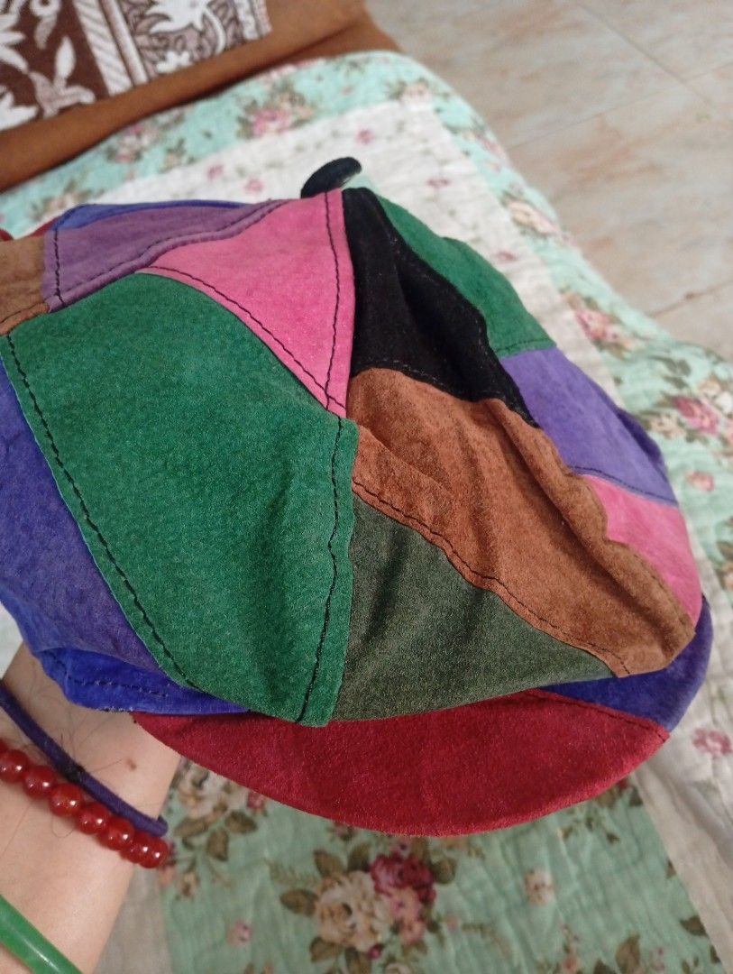 Vintage Cap patchwork codroy (Category: Cap & Hats) located in Pasir Mas. Submitted by original_uniqlo (Listing ID 1462293946, Image 1). Description: made in japan.