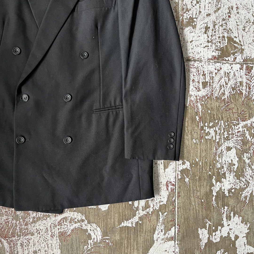 VINTAGE CHRISTIAN DIOR black double-breasted blazer featuring a structured six-button front closure. (Category: Coats, Jackets and Outerwear) located in Iloilo. Submitted by plugsta (Listing ID 1462343425, Image 2). Description: CHRISTIAN DIOR SIZE: MEDIUM MEASUREMENTS LAID FLAT (IN INCHES): WIDTH: 21 LENGTH: 30.5 SLEEVE LENGTH: 23 SS: 17 CONDITION: EXCELLENT FLAW/S: NONE.