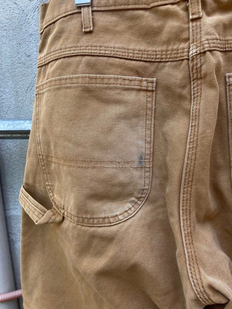 Vintage Dickies Carpenter Pants (Category: Jeans) located in Davao. Submitted by payts.wruh (Listing ID 1462386607, Image 2). Description: 🏷️Dickies Carpenter Pants | Waist 34 | Good Condition waist 34 length 38 leg open 13 hem 9 see photos for more details PM IF INTERESTED💌.