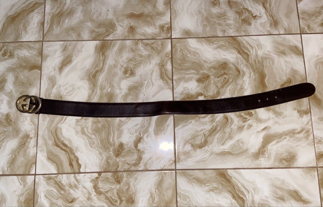 Vintage Gucci Belt (Category: Belts) located in Aroroy. Submitted by mahinaanlangs (Listing ID 1462281960, Image 2). Description: Vintage Gucci Belt Legit Length:34 Very Good Condition 3999+Sf.