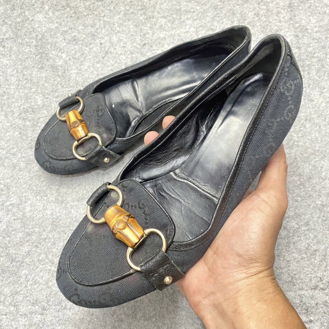 VINTAGE GUCCI SANDALS (Category: Sneakers & Footwear) located in Zamboanga. Submitted by swayporgypretz (Listing ID 1462268731, Image 3). Description: .