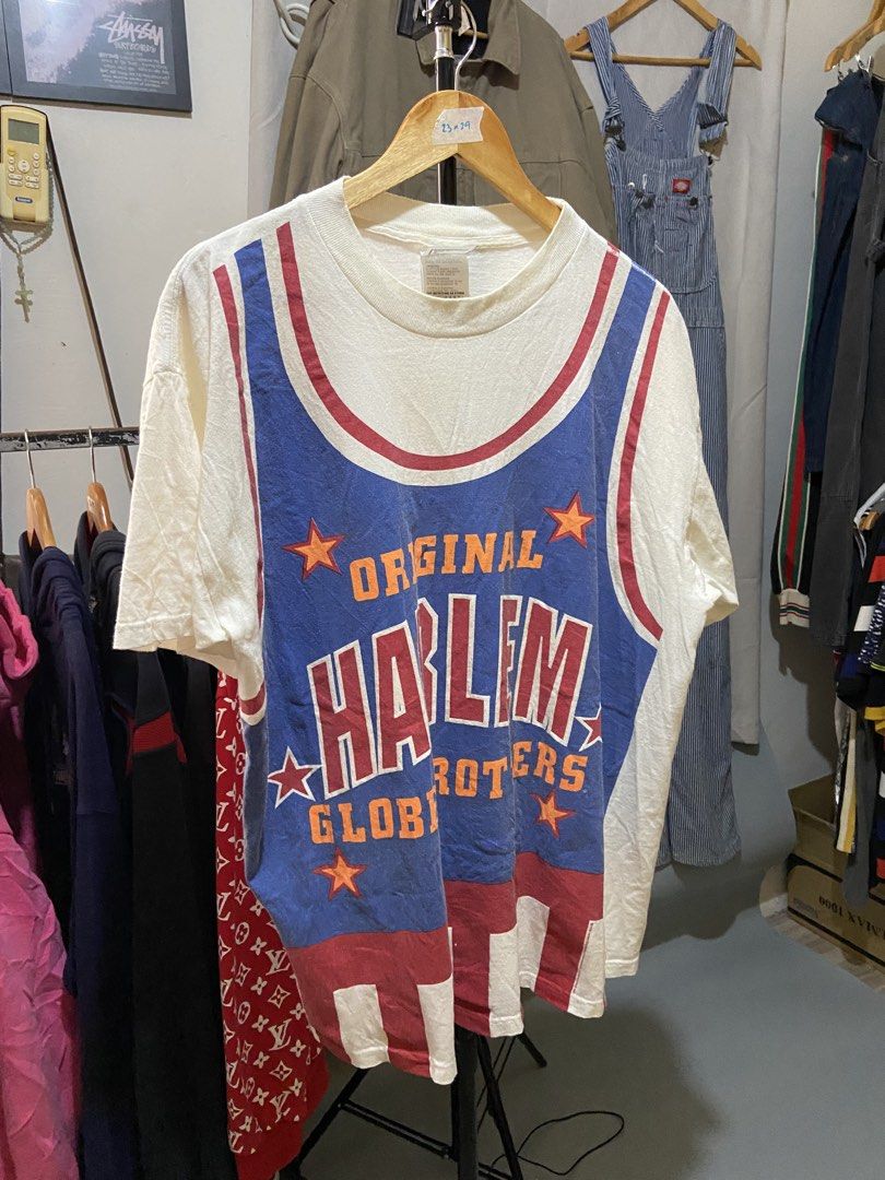 Vintage harlem shirt (Category: Tshirts & Polo Shirts ) located in Cavite. Submitted by jayson_04 (Listing ID 1462406995, Image 1). Description: color rate: 9.0 condition: 9.0 issue: baby hairline dimes: 23x29.