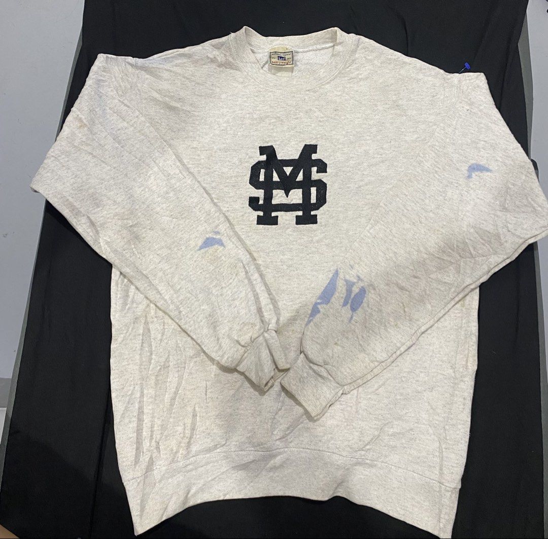 VINTAGE LEE, U S A (Category: Activewear) located in Manila. Submitted by quickdolphin.adb58b (Listing ID 1462380730, Image 2). Description: PERFECT CONDITION A MINOR COLOR INTERACT .