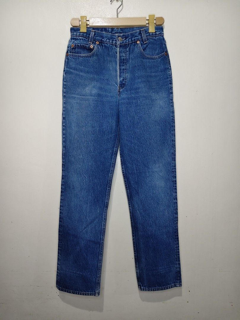 Vintage Levi's 701XX Student (Category: Jeans) located in Cabuyao City. Submitted by vsion.archives8 (Listing ID 1462417989, Image 2). Description: Vintage Levi's 701XX Student Made in USA 553 Button Stamp Good condition Issue: Sign of usage and Repaired Belt Loop Waist: 29 Length: 41 Hem: 7.3 Location: Cabuyao, Laguna 🏷1,200.