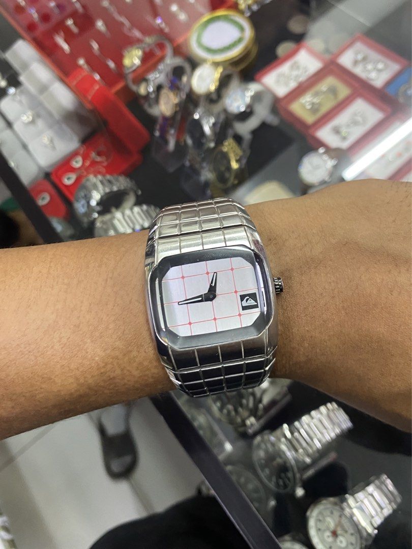 Vintage Quiksilver Watch (Category: Men's Watches) located in Davao. Submitted by workmensph (Listing ID 1462310630, Image 1). Description: Very Good Condition .