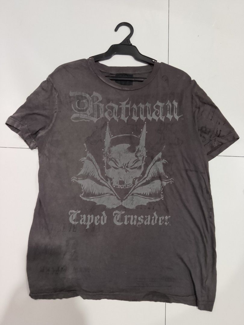 Vintage Salvage X Batman (Category: Activewear) located in Antipolo. Submitted by arn_thrifts_collections (Listing ID 1462278553, Image 1). Description: VINTAGE SALVAGE X BATMAN 1K+SF DIMES 21X27 GOOD CONDITION.