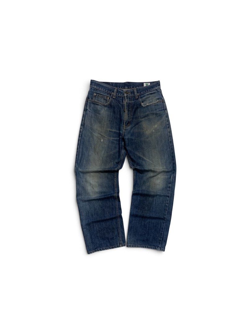 Vintage Texwood Jeans (Category: Jeans) located in Calamba. Submitted by tobs.thriftz (Listing ID 1462328831, Image 1). Description: Waist - 31 Length - 39 Leg Hole - 9 Still in Good Condition Perfect for casual wear All items are 100% thrifted / pre-loved and may show normal signs of wear due to previous use and age. Please manage your expectations before purchasing. We do our best to disclose any noticeable flaws. Colors may vary slightly due t
