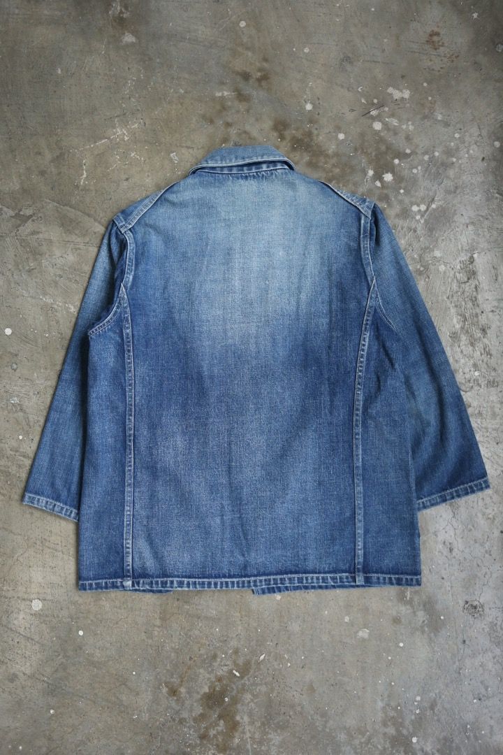 Visvim - F/W 17 - Bucky Coverall Damaged (Category: Coats, Jackets and Outerwear) located in Manila. Submitted by graymatter_ (Listing ID 1462361900, Image 2). Description: Visvim - F/W 17 - Bucky Coverall Damaged Tagged Size: 3 Condition: 9.5/10 Material: 100% Cotton Made in: Japan SRP: 58,000 Japanese Yen Dimensions Length: 28.5 Width: 22 Shoulder: 18.5 Sleeve: 21 .