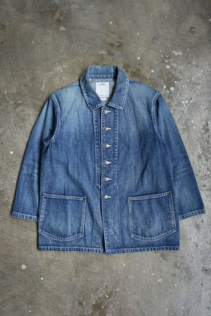 Visvim - F/W 17 - Bucky Coverall Damaged (Category: Coats, Jackets and Outerwear) located in Manila. Submitted by graymatter_ (Listing ID 1462361900, Image 1). Description: Visvim - F/W 17 - Bucky Coverall Damaged Tagged Size: 3 Condition: 9.5/10 Material: 100% Cotton Made in: Japan SRP: 58,000 Japanese Yen Dimensions Length: 28.5 Width: 22 Shoulder: 18.5 Sleeve: 21 .