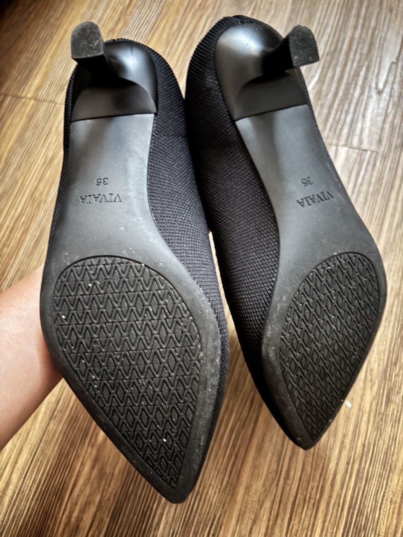 VIVAIA Black Knit Pointed Toe Kitten Heels Size 35 (Category: Heels) located in Mandaluyong City. Submitted by lovedtreasuresbyavi (Listing ID 1462337482, Image 3). Description: - Brand: VIVAIA - Color: Black - Material: Knit (very comfortable) - Design: Pointed toe - Heel Height: Moderate (Kitten Heels) - Sole: Good grip - Size: 35 - Occasion: Work or casual wear NO BOX.