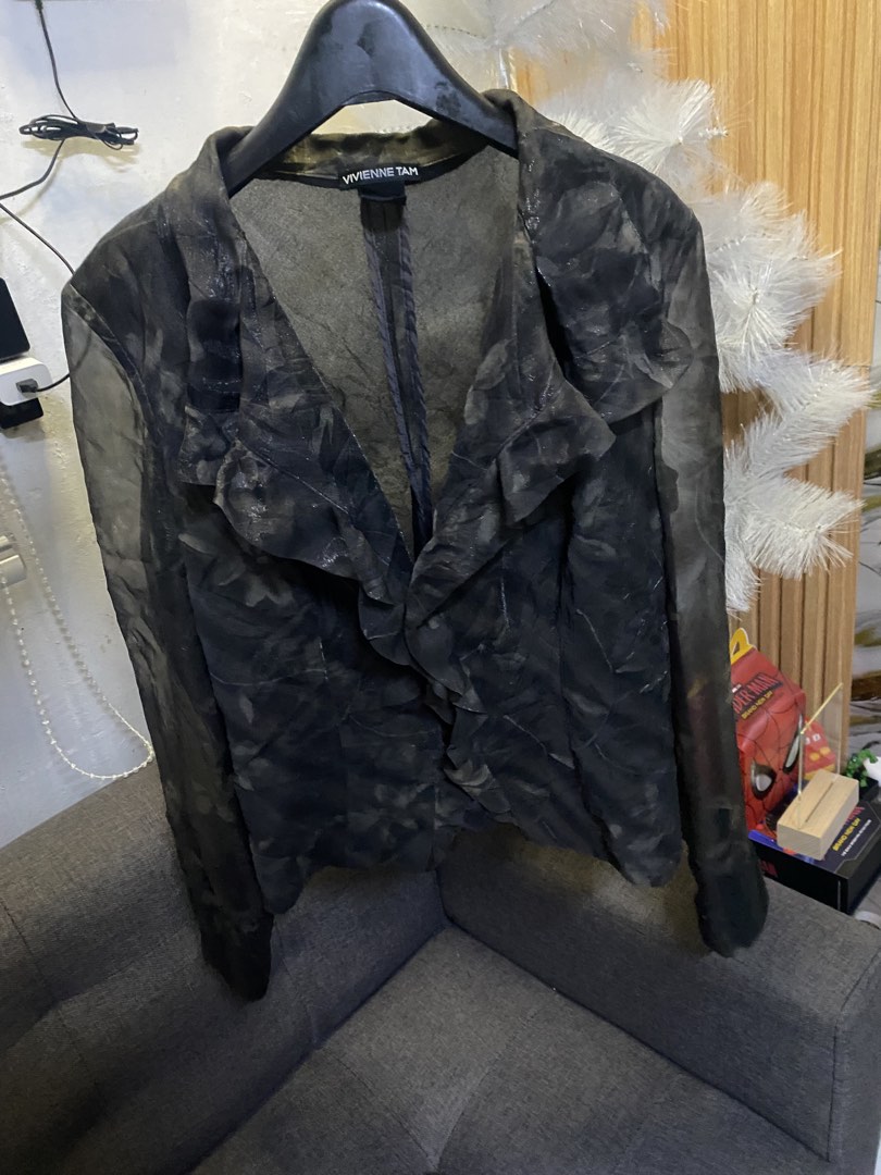 Vivienne tam silk mesh blazer (Category: Activewear) located in Caloocan City. Submitted by luxurymurayta888 (Listing ID 1462423513, Image 2). Description: no issue size M.