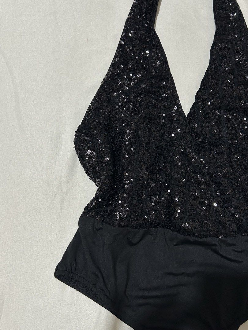 v-neck backless black bodysuit (Category: Others Tops) located in Pagadian. Submitted by yowna_declutters (Listing ID 1462408231, Image 3). Description: — loc: pagadian city payment first.