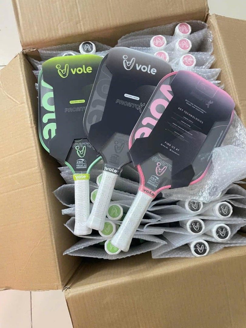 Vole Paddle (Category: Other Sports Equipment and Supplies) located in Paranaque City. Submitted by luckycat.05 (Listing ID 1462423649, Image 1). Description: .