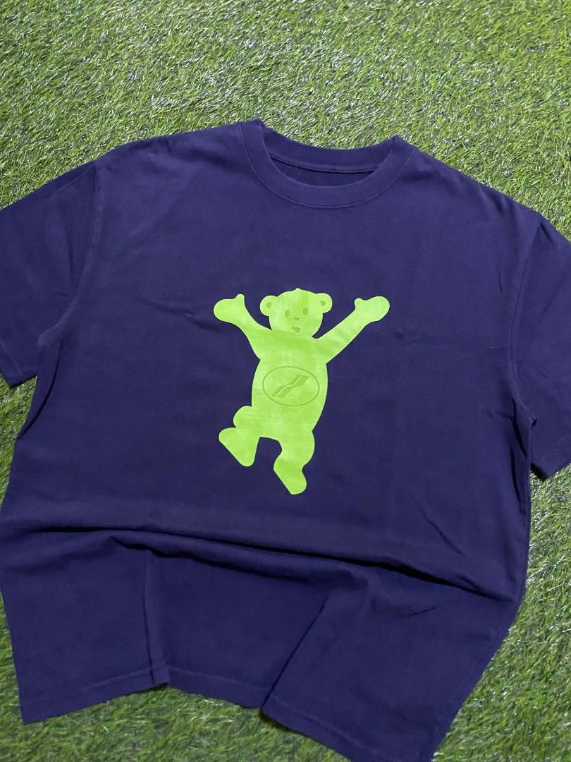 WELLDONE (Category: Tshirts & Polo Shirts ) located in Manila. Submitted by franzenbal30332 (Listing ID 1462374046, Image 3). Description: WELLDONE SIZE L to XL WIDTH - 22.5 LENGTH - 28 COLOR RATE 9.5 EXCELLENT CONDI NO ISSUE.
