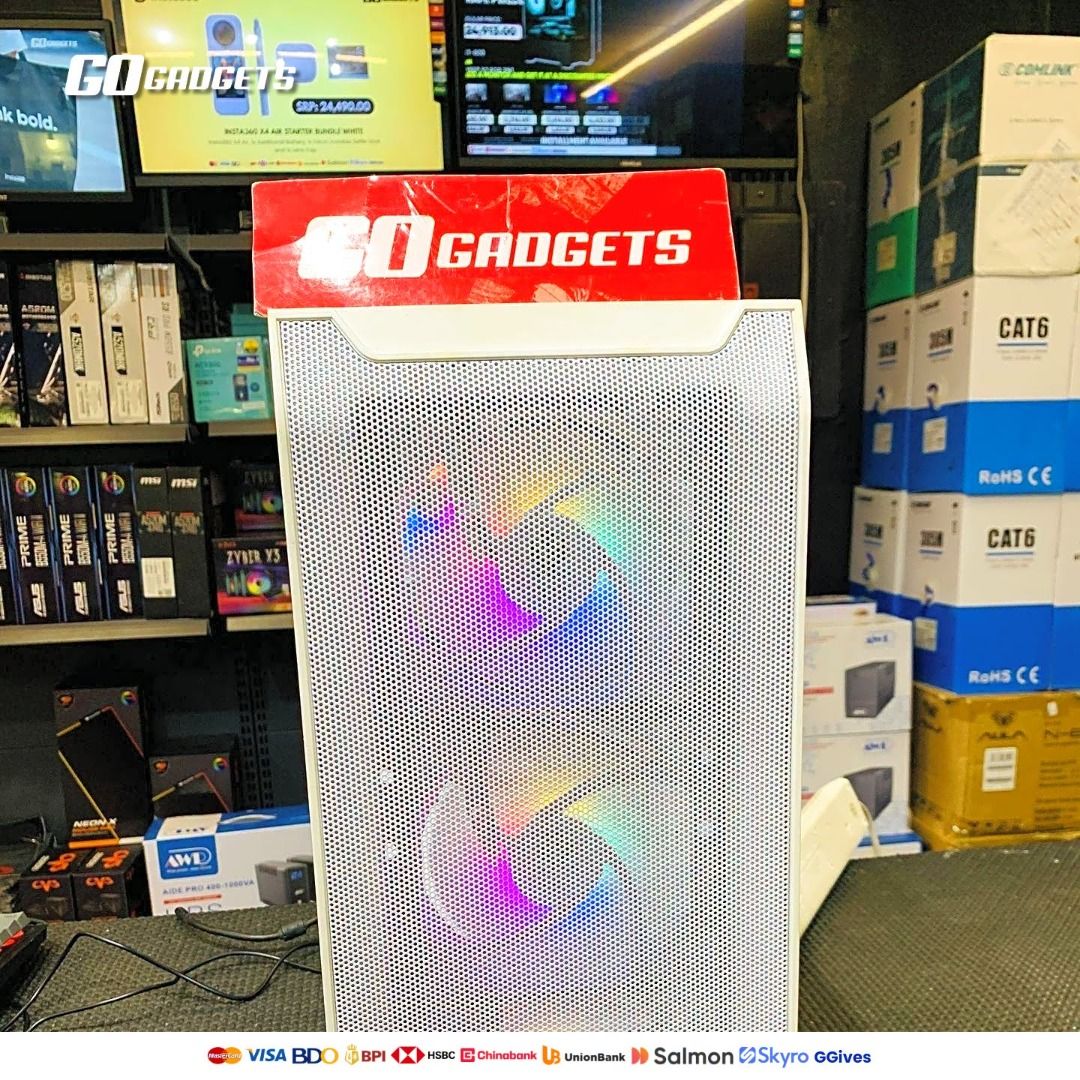 White ATX Gaming PC Case with RGB Fans (Category: Desktops) located in Caloocan City. Submitted by brightfalcon.8419cc (Listing ID 1462296340, Image 3). Description: - White ATX Computer Case - Multiple RGB Fans included for cooling and aesthetics - Ample interior space for components - Mesh front panel for excellent airflow - Perfect for your next PC build.