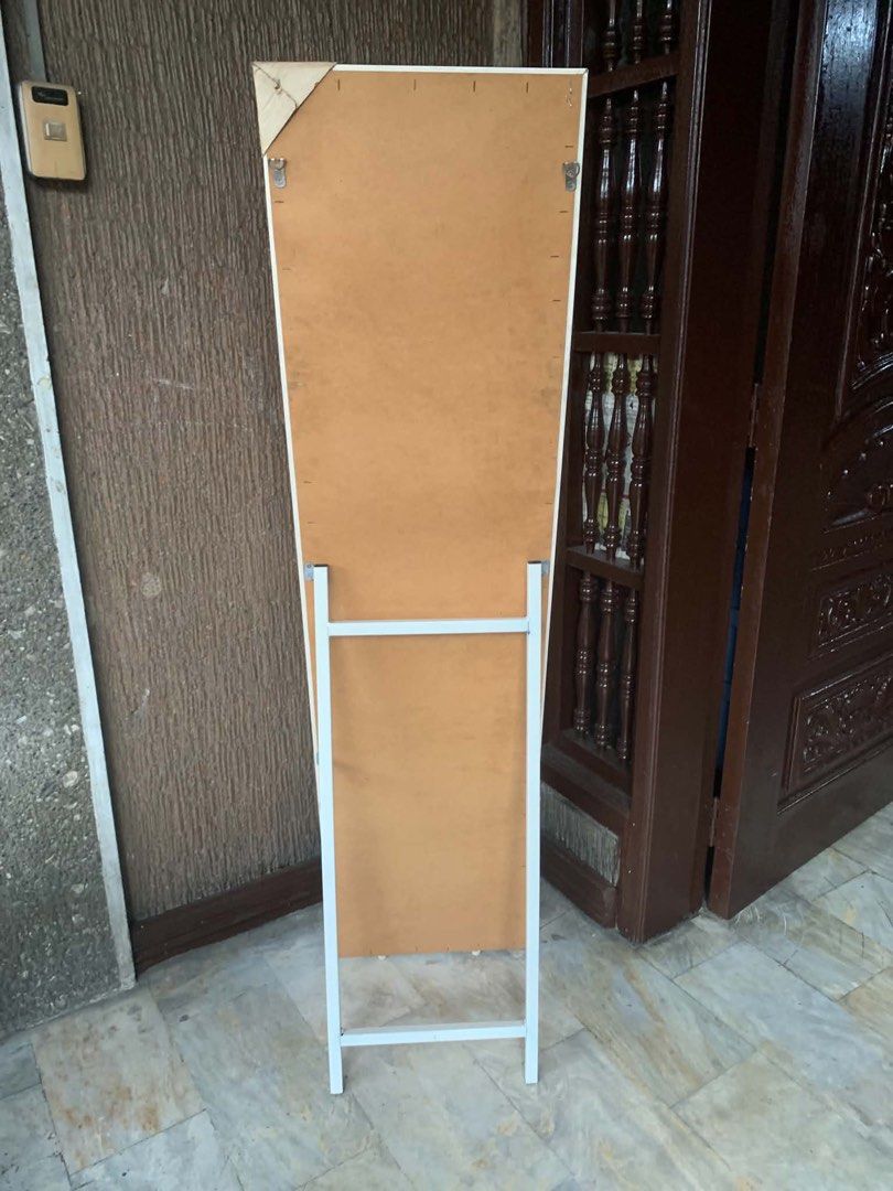 White Whole full body mirror rectangular (Category: Other Home Furniture) located in Marikina City. Submitted by lovegoeson (Listing ID 1462326215, Image 2). Description: .
