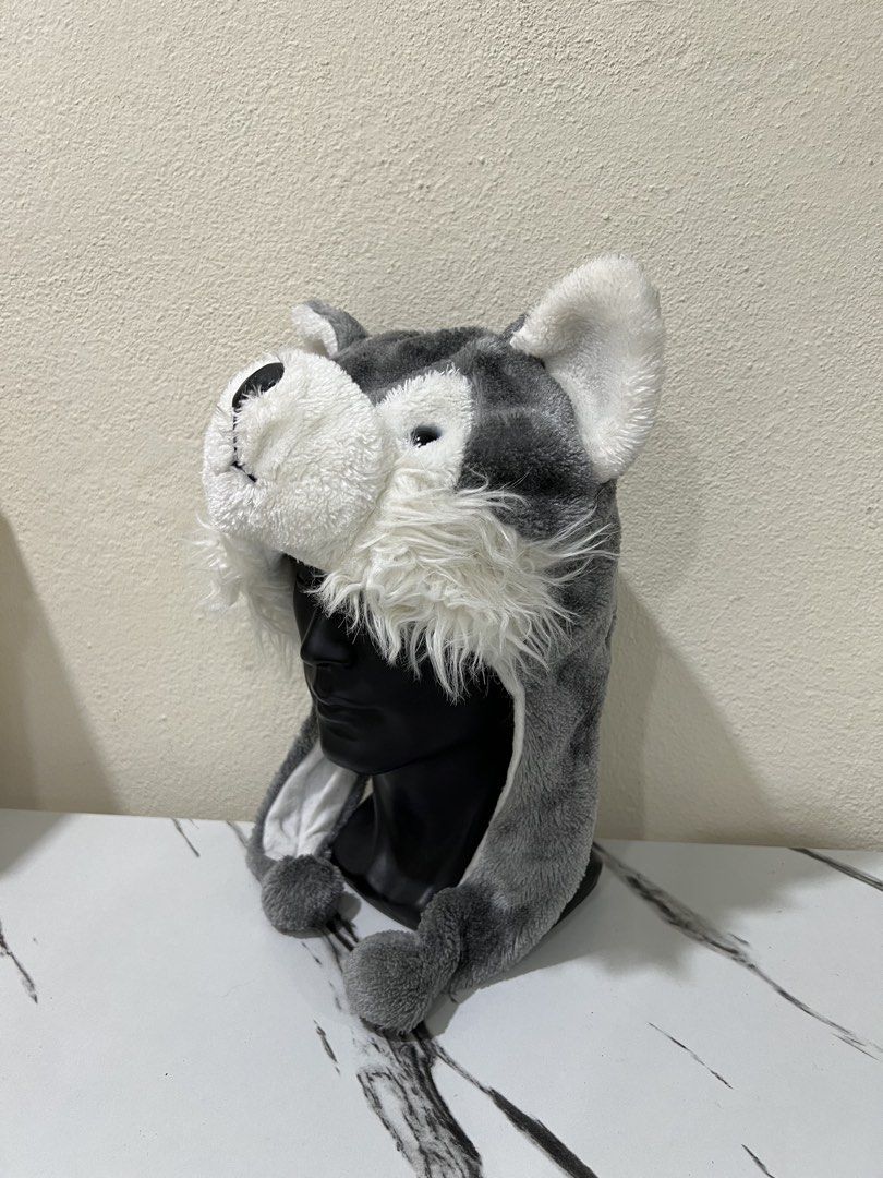Wolf Beanie Hat (Category: Beanie) located in Kota Bharu. Submitted by shaaa1111 (Listing ID 1462269310, Image 3). Description: .