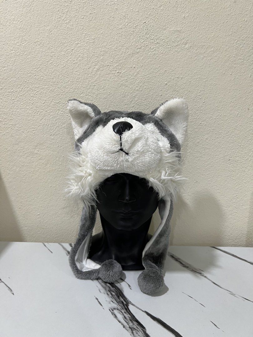 Wolf Beanie Hat (Category: Beanie) located in Kota Bharu. Submitted by shaaa1111 (Listing ID 1462269310, Image 2). Description: .