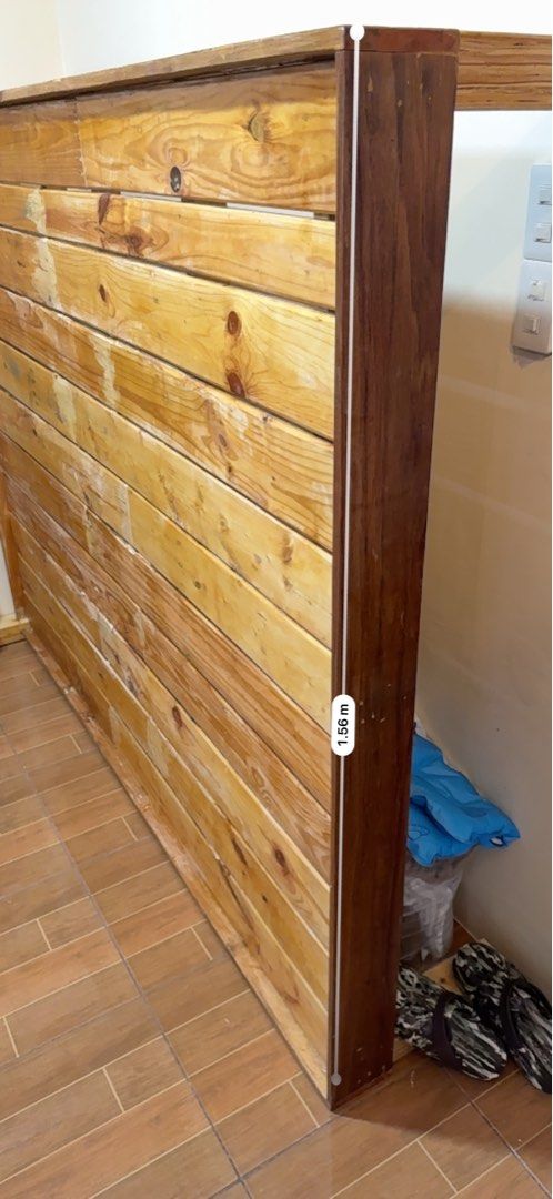 Wooden Queen Size Bed (Category: Bed Frames & Mattresses) located in Muntinlupa City. Submitted by rnrsnpstr (Listing ID 1462322608, Image 2). Description: Queen Size Solid Wood Good condition Original Price: 15K.