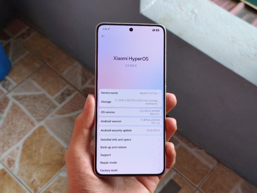 Xiaomi 14T Pro 1TB 5g (Category: Xiaomi) located in Baguio. Submitted by xycassy (Listing ID 1462329143, Image 3). Description: Xiaomi 14T Pro 5G ₱18,500 Baguio City Meetup Only 1TB ufs 12gb + 12gb ram Dimensity 9300+ Replaced Display Fingerprint Calibration Issue No Other Issues W/ 120w Charger, Case.