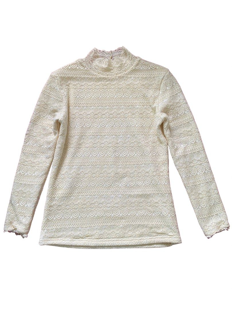 Yellow Longsleeve Turtleneck (Category: Longsleeves) located in Abucay. Submitted by nicsiey (Listing ID 1462309210, Image 1). Description: Yellow Turtleneck Longsleeve Color: Pastel Yellow Size: Small Bust - 18” Length - 23”.