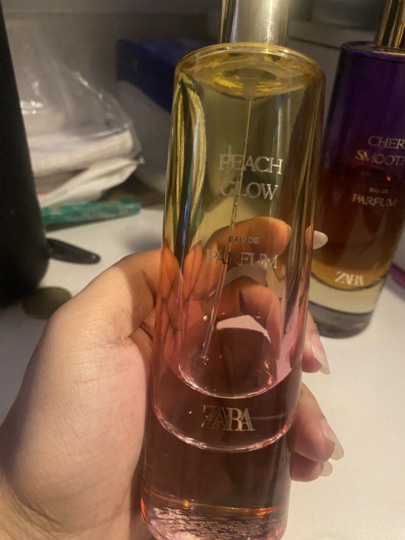 Zara Cherry Smoothie (Category: Fragrance & Deodorants) located in Manila. Submitted by ellaineee493200 (Listing ID 1462285864, Image 3). Description: 500 - cherry smoothie 270- peach glow.