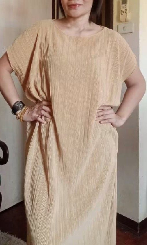 Zara Dress (Category: Dresses) located in Angeles City. Submitted by mjshoppingretail (Listing ID 1462363858, Image 3). Description: zara large Xl.