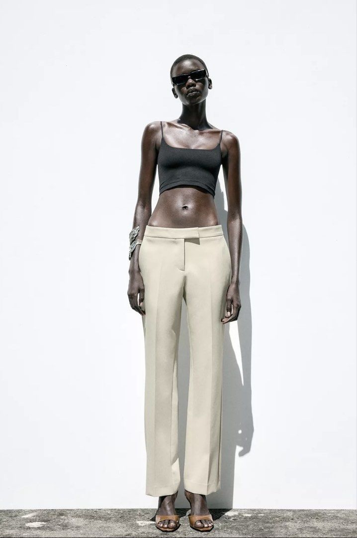 Zara Flared Trousers Sand (Category: Other Bottoms) located in Quezon City. Submitted by whitelabel17 (Listing ID 1462296260, Image 1). Description: Color Sand.