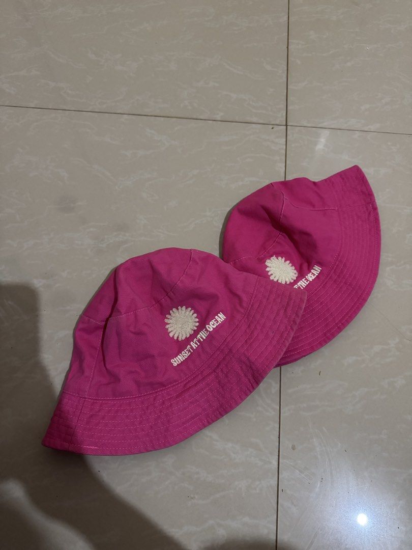 Zara hat (Category: Babies & Kids Fashion) located in Davao. Submitted by twogirlsapparel (Listing ID 1462406479, Image 1). Description: Size 1-3 and 4/5.
