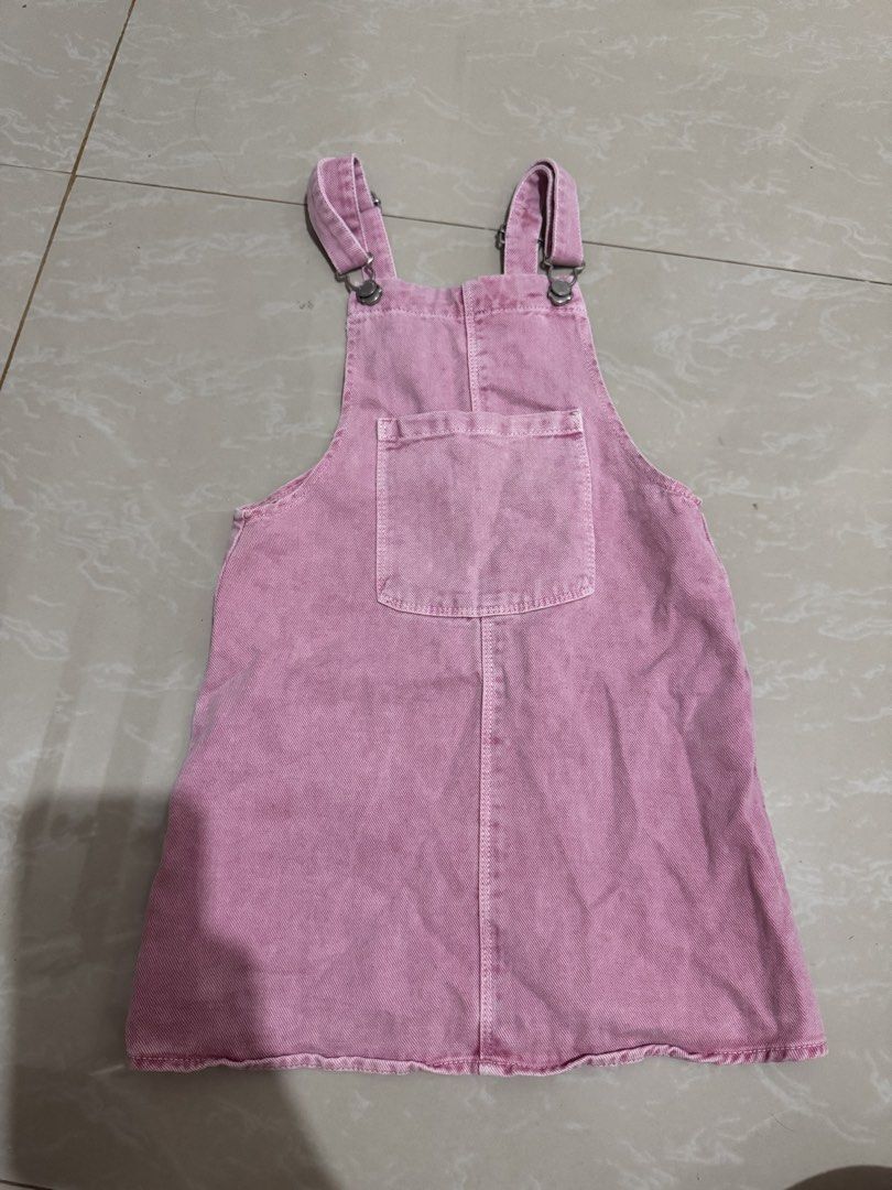 Zara jumper dress (Category: Babies & Kids Fashion) located in Davao. Submitted by twogirlsapparel (Listing ID 1462403675, Image 1). Description: Size 3-4.