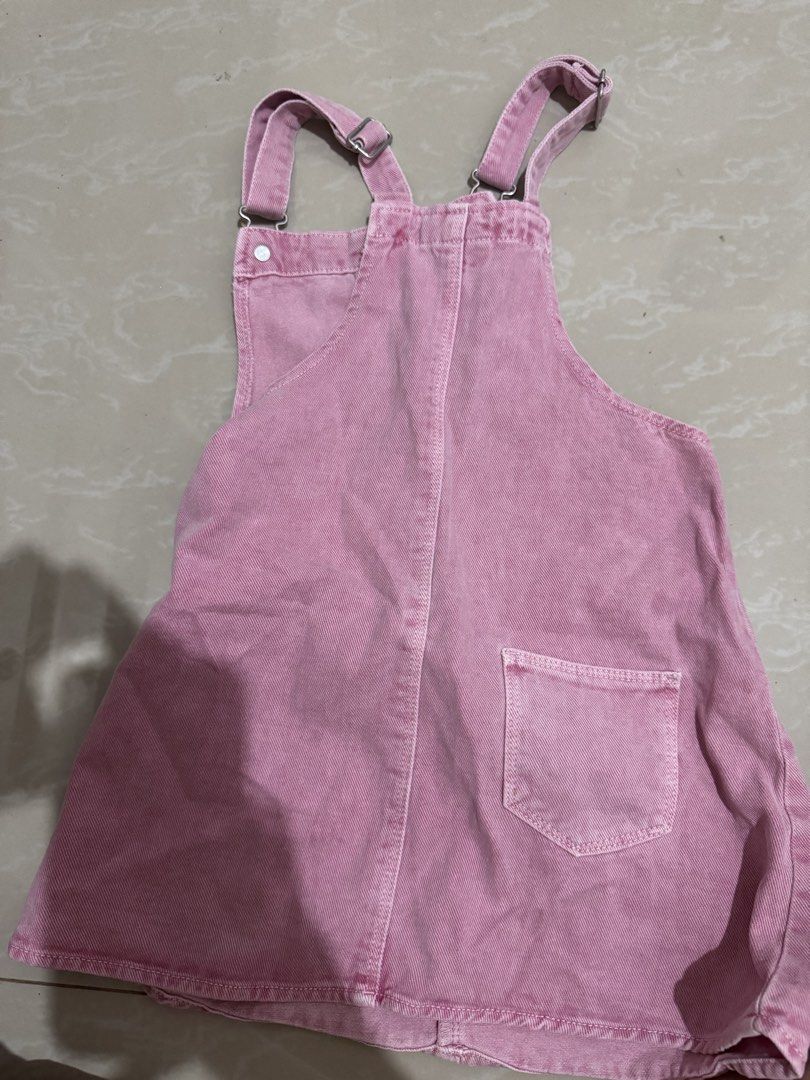 Zara jumper dress (Category: Babies & Kids Fashion) located in Davao. Submitted by twogirlsapparel (Listing ID 1462403675, Image 2). Description: Size 3-4.