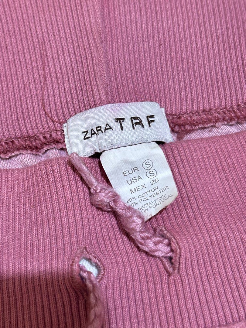 ZARA TRF Pink Velour Flare Pants (Category: Other Bottoms) located in Rizal. Submitted by lune.reissells (Listing ID 1462409692, Image 2). Description: w: 29-31 get nyo naaa .