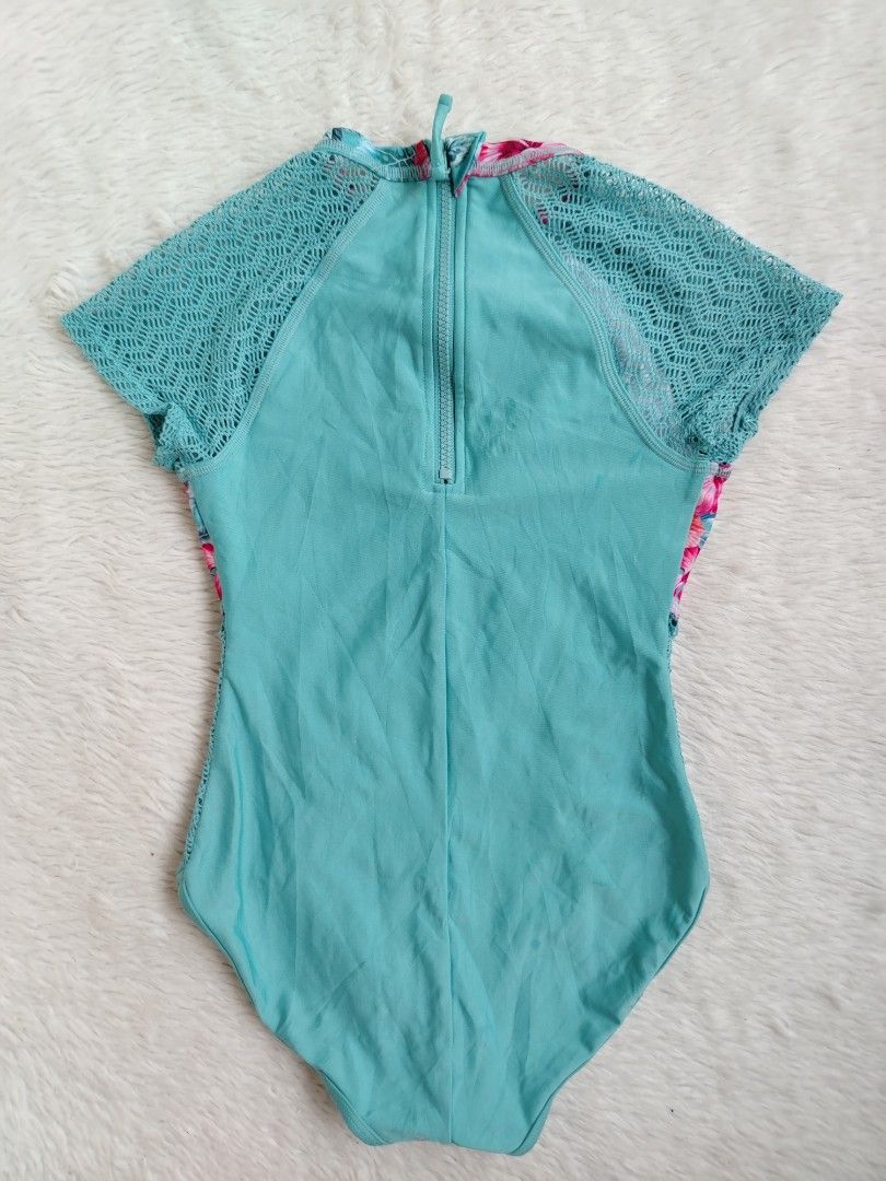 (10-12) ART CLASS FLORAL KIDS (Category: Babies & Kids Fashion) located in Paranaque City. Submitted by closetbykimkirsten (Listing ID 1462539559, Image 2). Description: 🎀Like New🎀 ✨Brand: Wonder Nation ⚡Nonpad (Unnoticeable fine lint still looks new) 🪷Size: 10-12yrs old 💸Price: P330 (Non Negotiable) ♦️All Items are PRELOVED in good condition. ♦️Please do manage your expectations. ♦️WASH before USE ♦️BUY at your own RISK 🔥NO RETURN NO EXCHAN