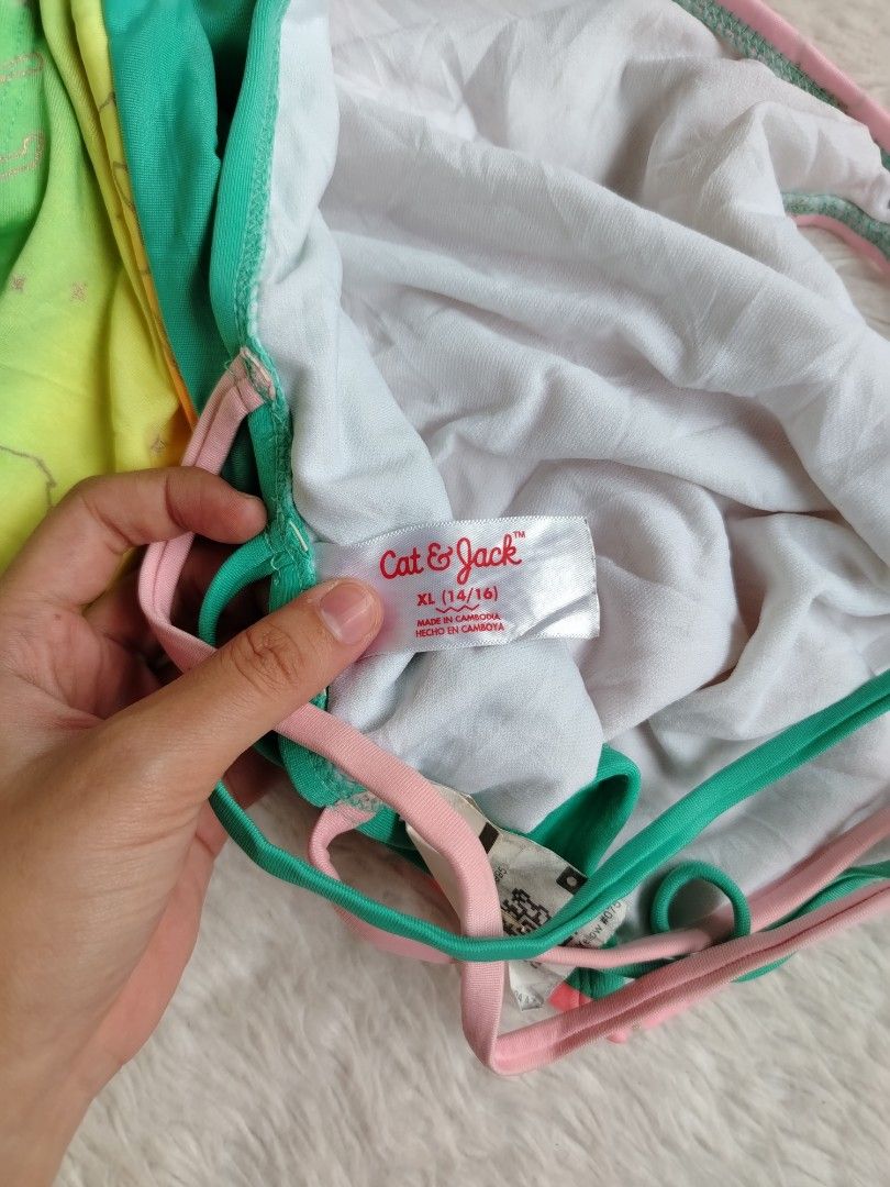 (11-14) Cat & Jack Kids (Category: Babies & Kids Fashion) located in Paranaque City. Submitted by closetbykimkirsten (Listing ID 1462528722, Image 3). Description: 🎀Good Condition 🎀 ✨Brand: Cat & Jack ⚡Nonpad ISSUE: minimal fine lint 🪷Size: 11-14yrs old 💸Price: P130(Non Negotiable) ♦️All Items are PRELOVED in good condition. ♦️Please do manage your expectations. ♦️WASH before USE ♦️BUY at your own RISK 🔥NO RETURN NO EXCHANGE POLICY🔥 ⛔BOGUS 